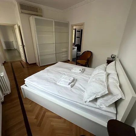 Crispi 2enty At Spanish Steps Apartmán Řím