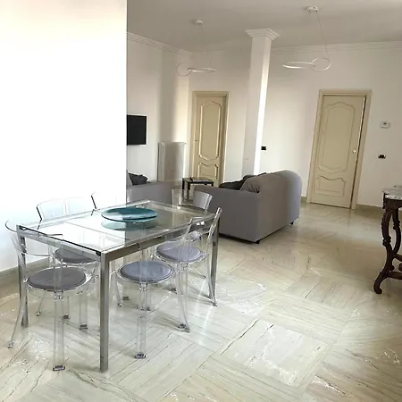 Crispi 2enty At Spanish Steps Apartman *